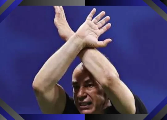 geste de Hossam Hassan